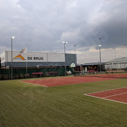 荷兰网球场照明项目